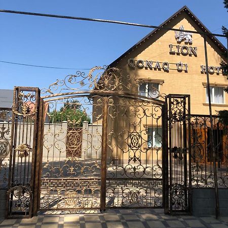 Hotel Lion Almaty Eksteriør bilde