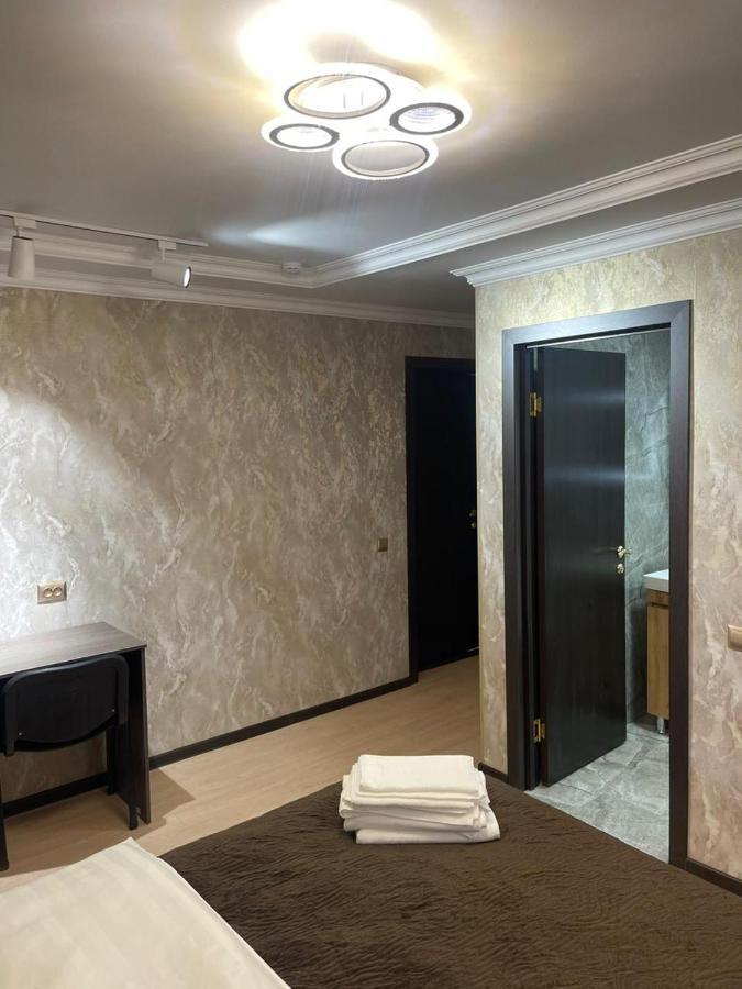 Hotel Lion Almaty Eksteriør bilde