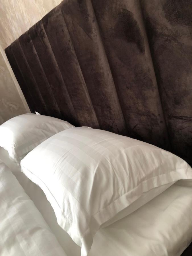 Hotel Lion Almaty Eksteriør bilde