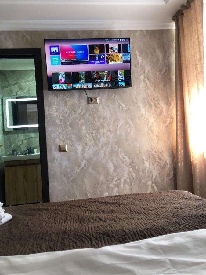 Hotel Lion Almaty Eksteriør bilde