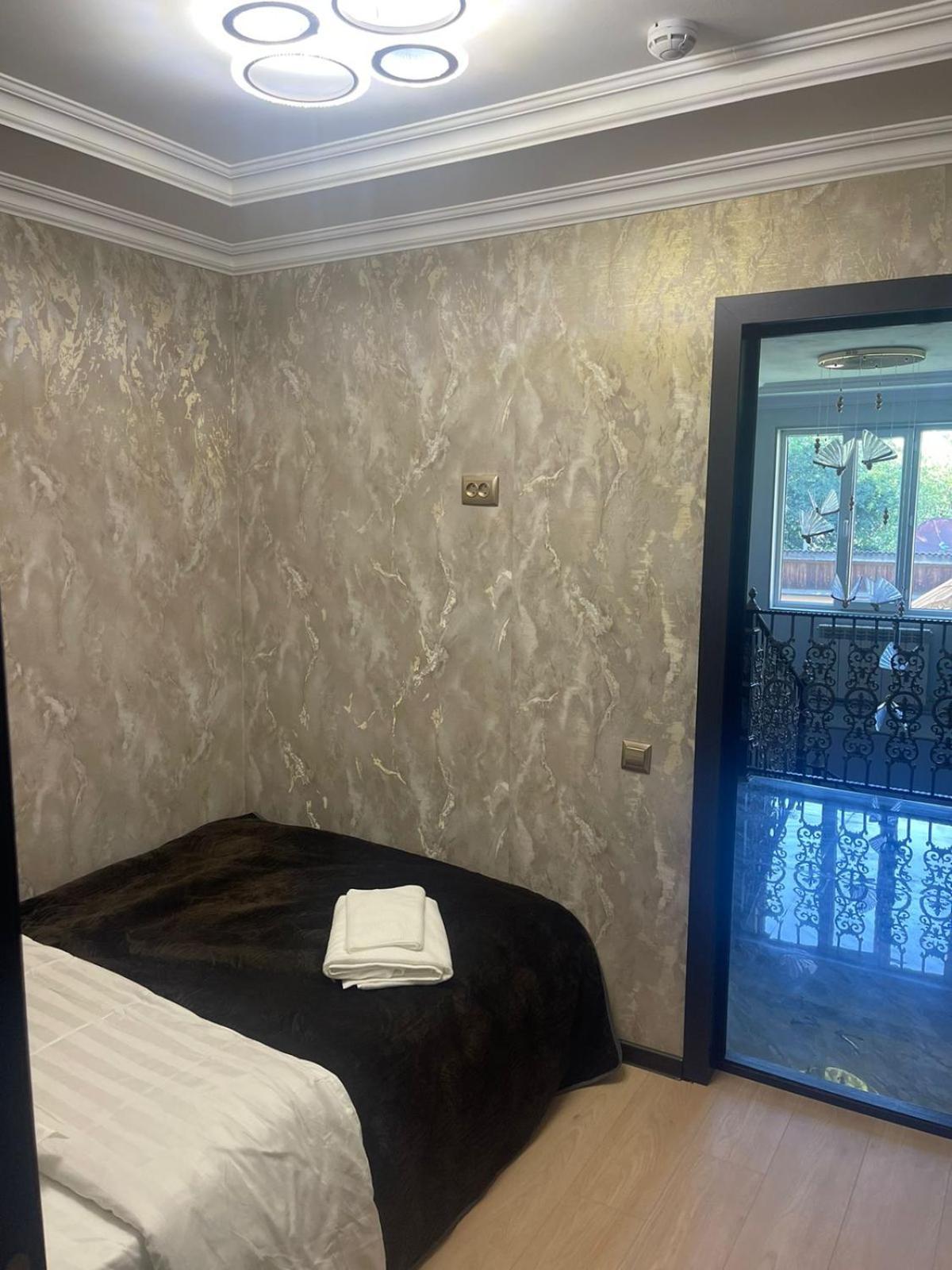 Hotel Lion Almaty Eksteriør bilde