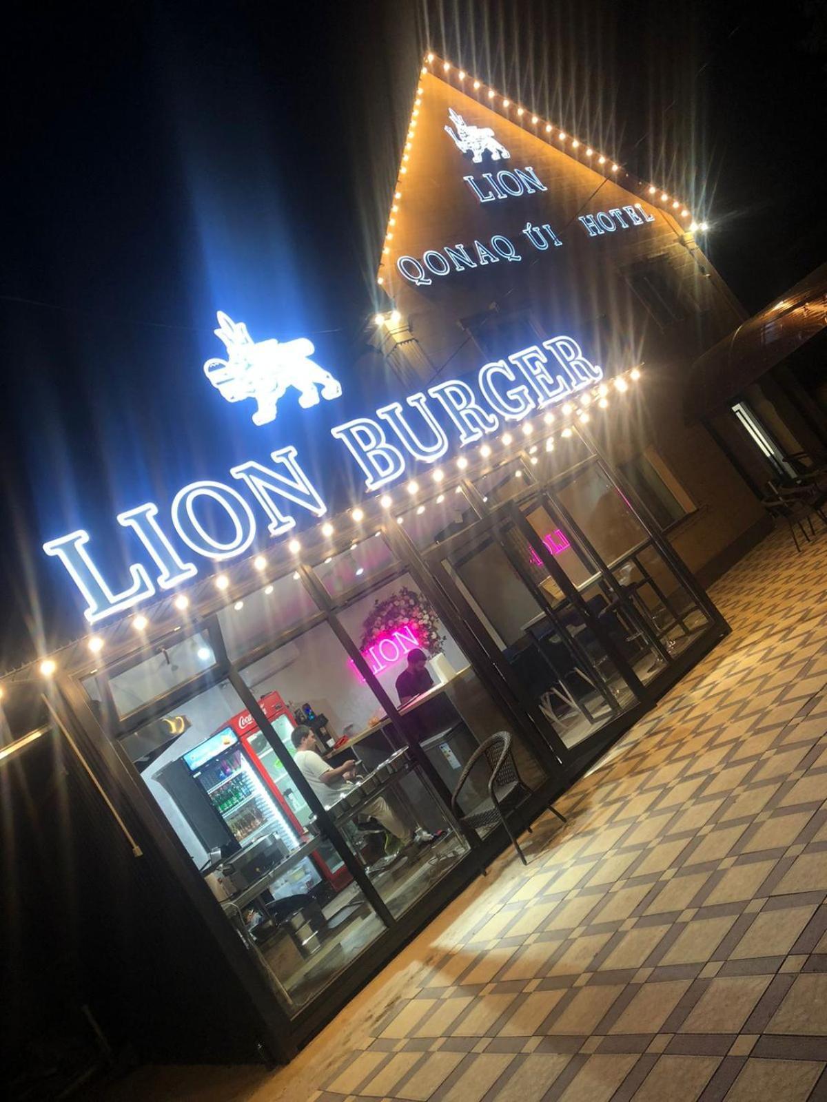 Hotel Lion Almaty Eksteriør bilde